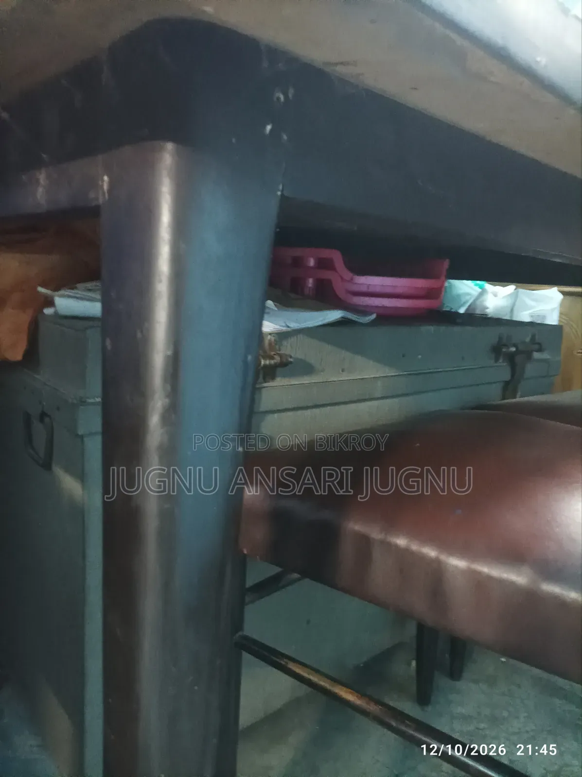 ৬ চেয়ারে টেবিল বিক্রি হবে। শুধু টেবিল।