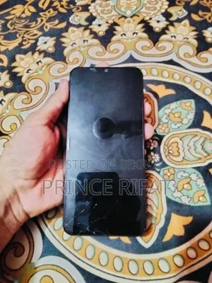 Vivo Y18 128 GB Purple