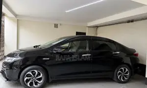 Honda Grace 2015 Black