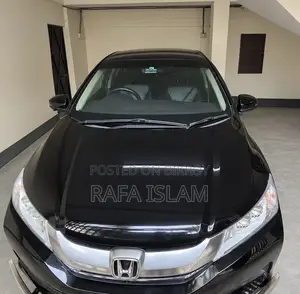 হোন্ডা গ্রেস ২০১৫ ব্ল্যাক