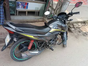 হোন্ডা লিভো ২০২০ গ্রে