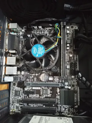 Gigabyte GA-H110MSTX-HD3-ZK 4GB Intel Core i3 HDD 500GB