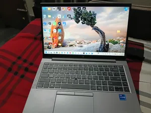 Laptop HP ZBook Firefly G8 32GB Intel Core i7 SSD 512GB