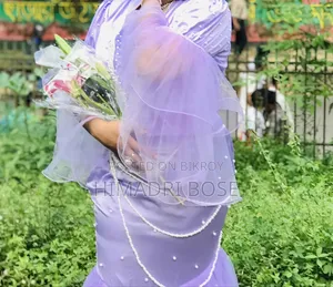 পার্টি ড্রেস