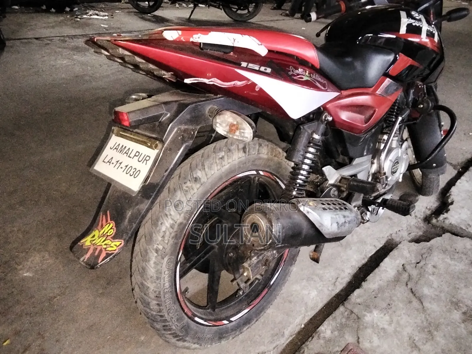Bajaj Pulsar 150 2014 Black
