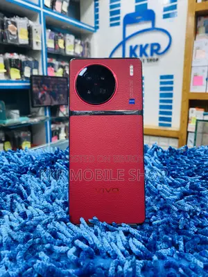 Vivo X90 256 GB Red