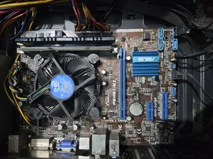 Desktop Computer Asus 8GB Intel Core i5 SSD 128GB