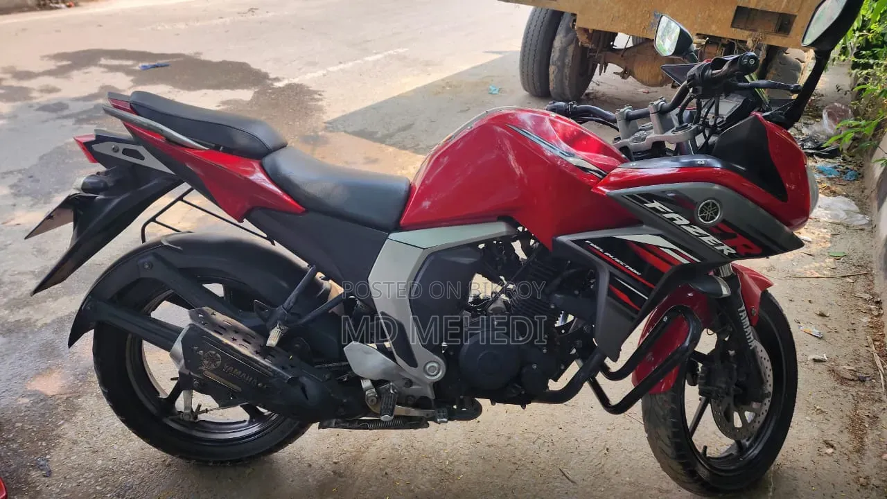 Yamaha Fazer FI V2 2019 Red