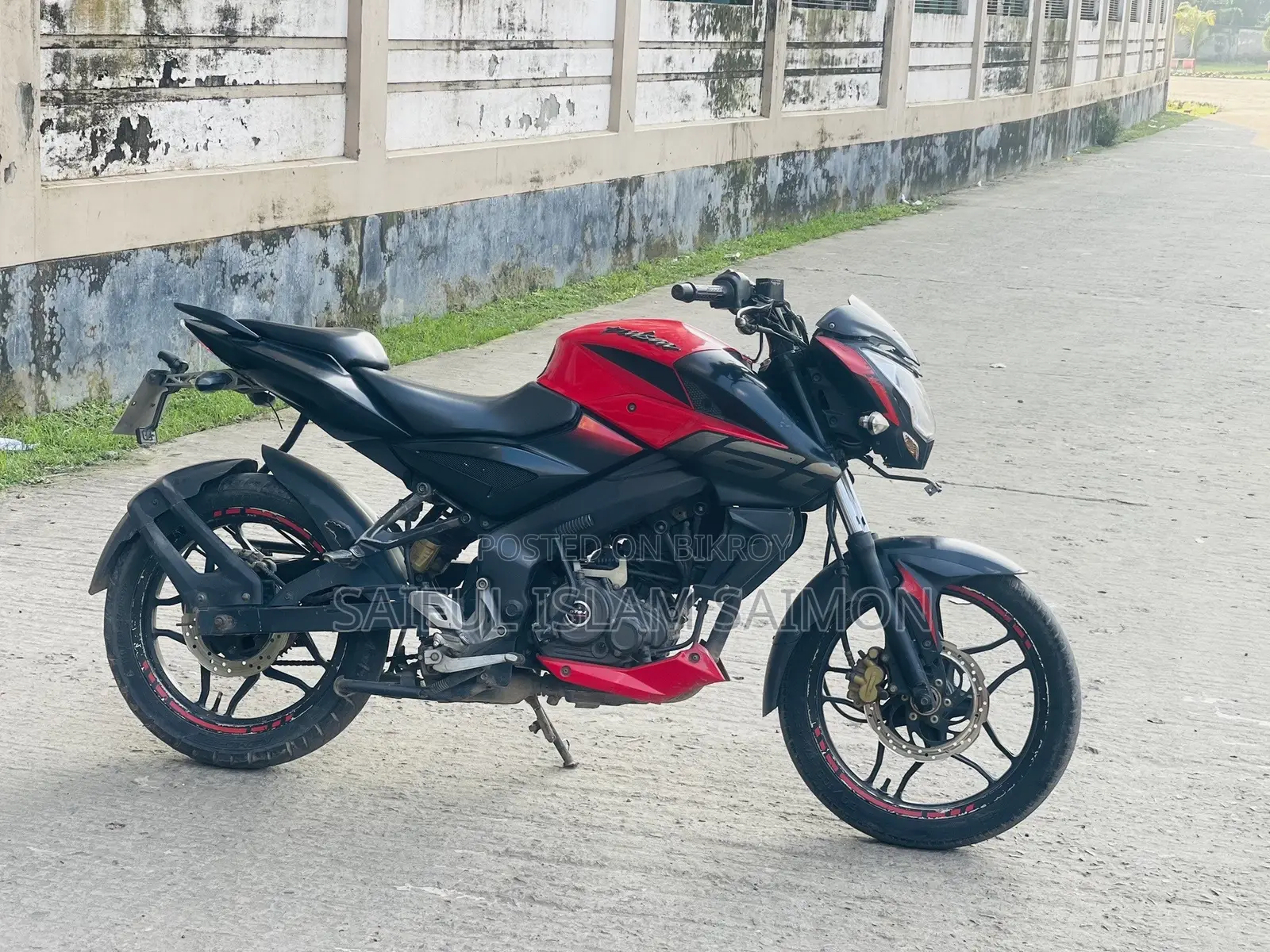 বাজাজ পালসার এনএস ১৬০ ২০১৯ রেড