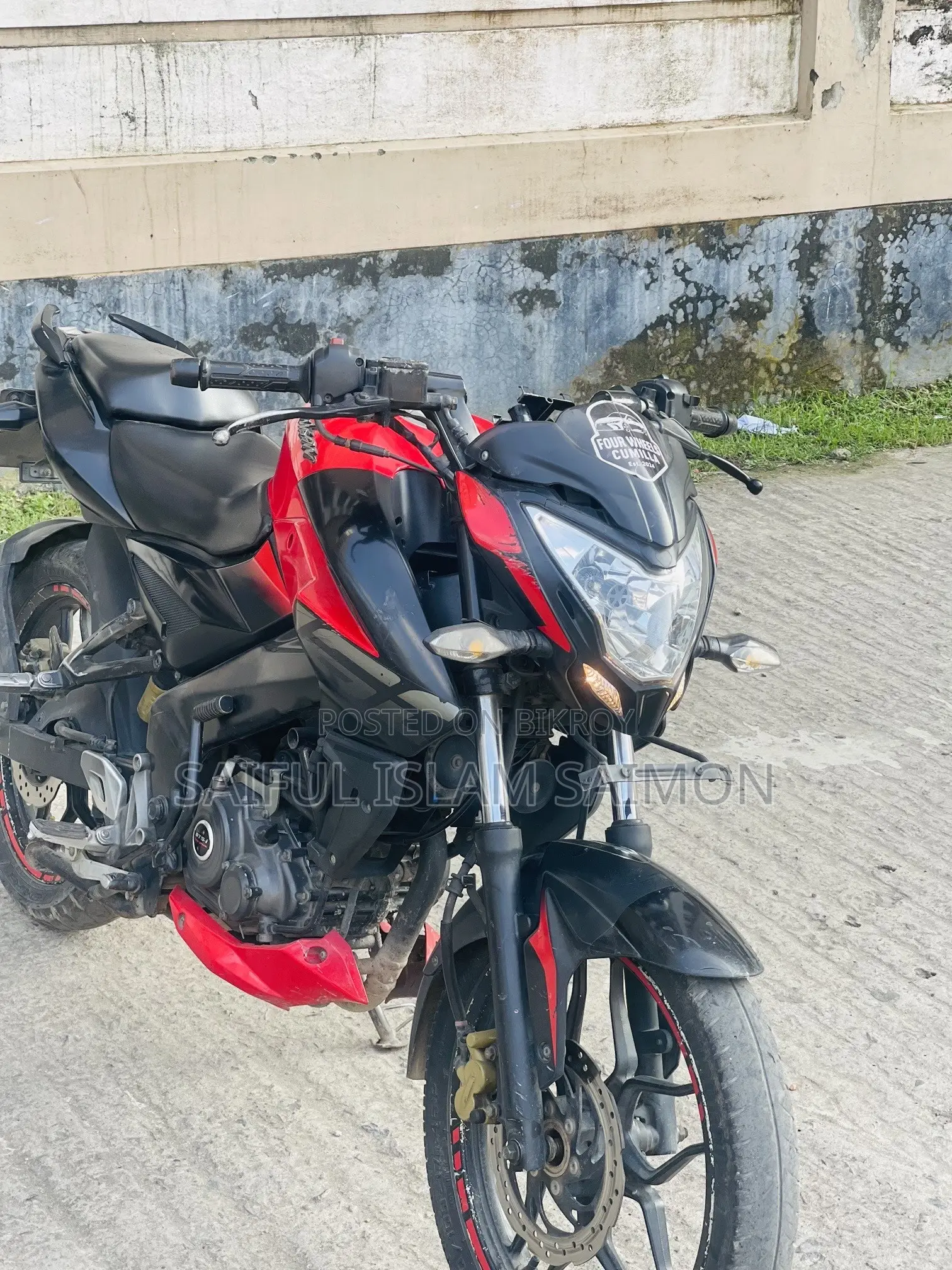 বাজাজ পালসার এনএস ১৬০ ২০১৯ রেড