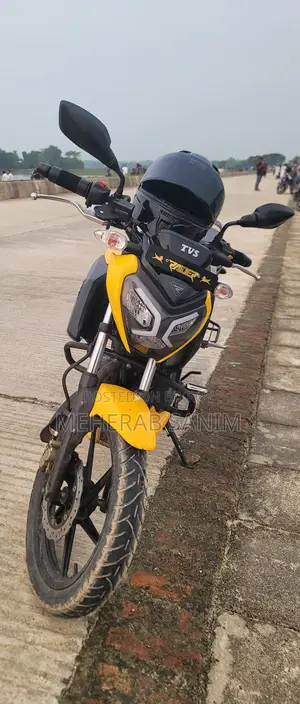 TVS Raider 125 2023 Yellow