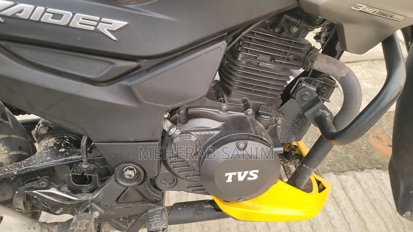 TVS Raider 125 2023 Yellow