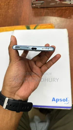 Vivo V27 Pro 256 GB Silver