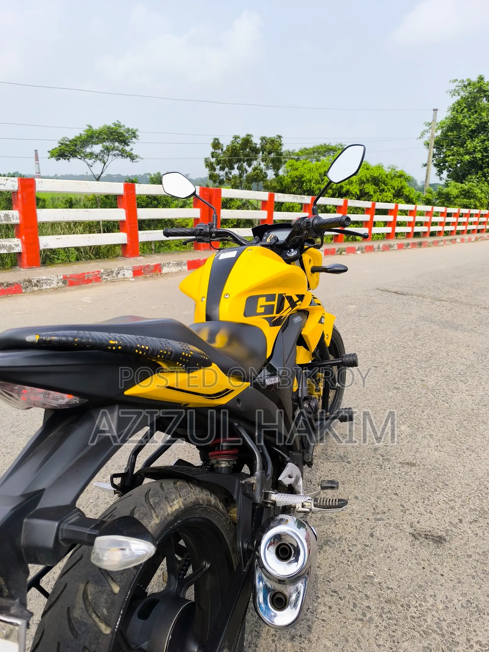 Suzuki Gixxer 2023 Yellow