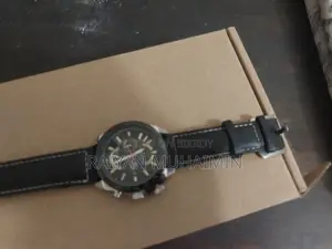 Original Casio Edifice Chronograph Watch – Premium Black & Gold Design