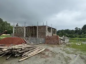 4-bedroom House in Houses, Chauddagram for sale