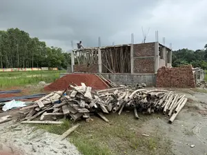 4-bedroom House in Houses, Chauddagram for sale