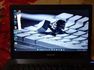 ল্যাপটপ ৪জিবি ইন্টেল এসএসডি ২৫৬জিবি