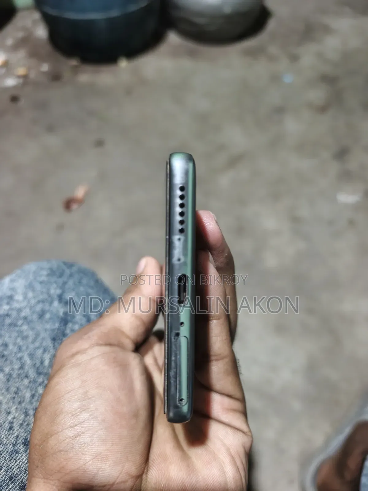 টেকনো ক্যামন ৪০ ২৫৬ জিবি কালো