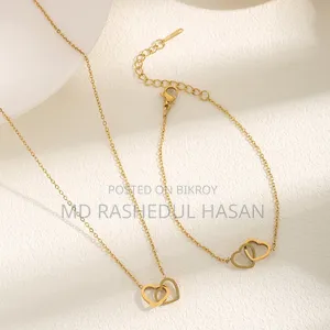 Love Patent Chain — Stylish Design with a Touch of Love!