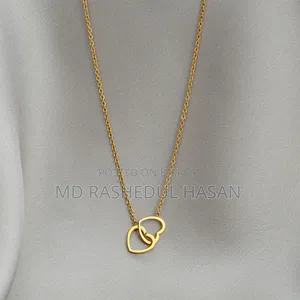 Love Patent Chain — Stylish Design with a Touch of Love!
