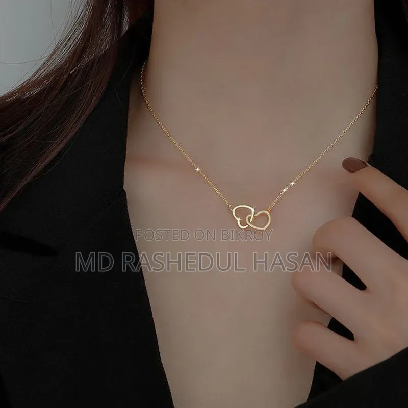 Love Patent Chain — Stylish Design with a Touch of Love!