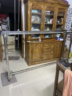 কাপড় এর দোকান এর জন্য ডিসপ্লে স্ট্যান্ড বিক্রি হবে