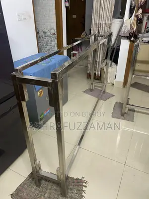 কাপড় এর দোকান এর জন্য ডিসপ্লে স্ট্যান্ড বিক্রি হবে