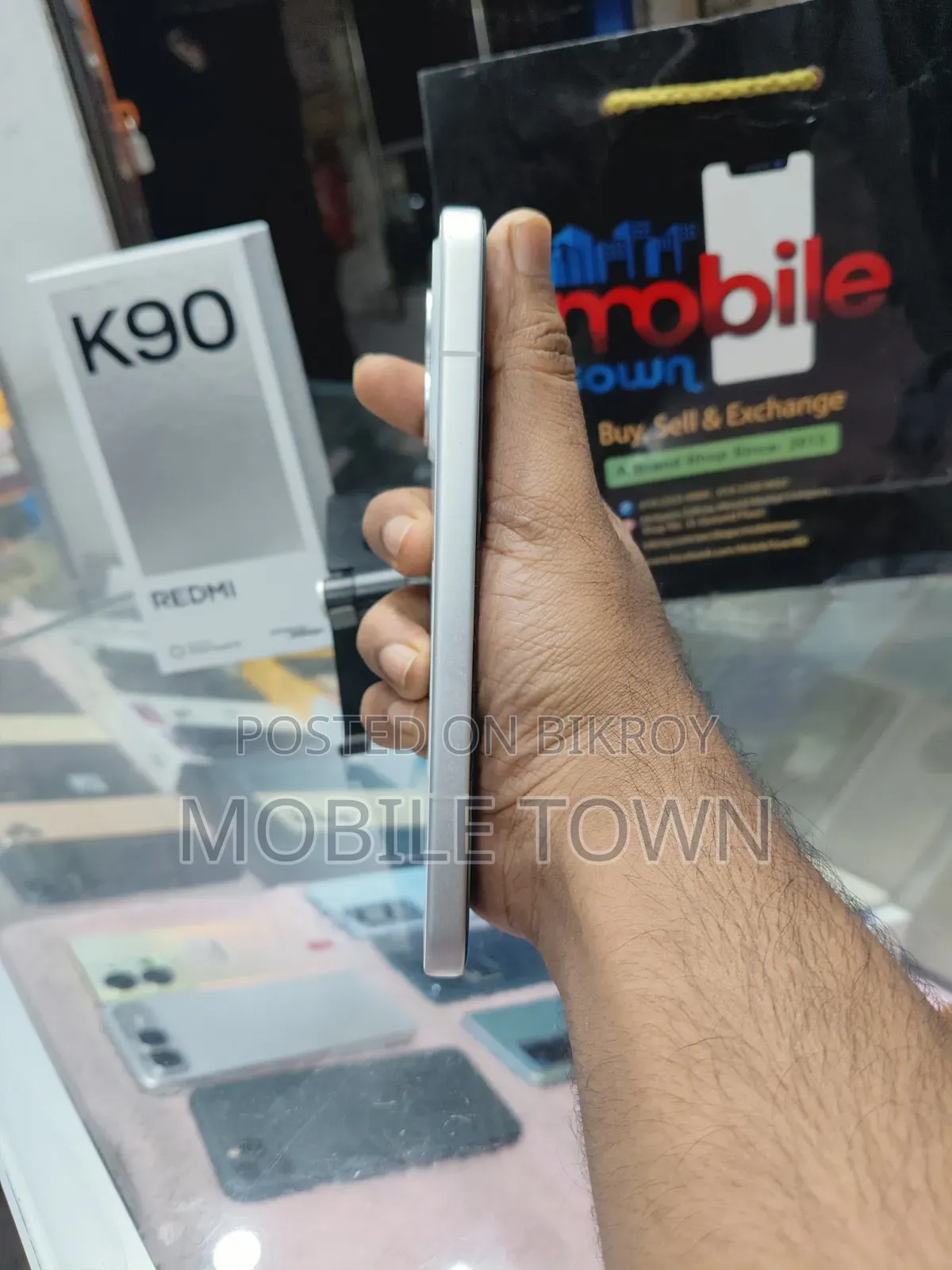 Xiaomi Redmi K90 ২৫৬ জিবি সাদা