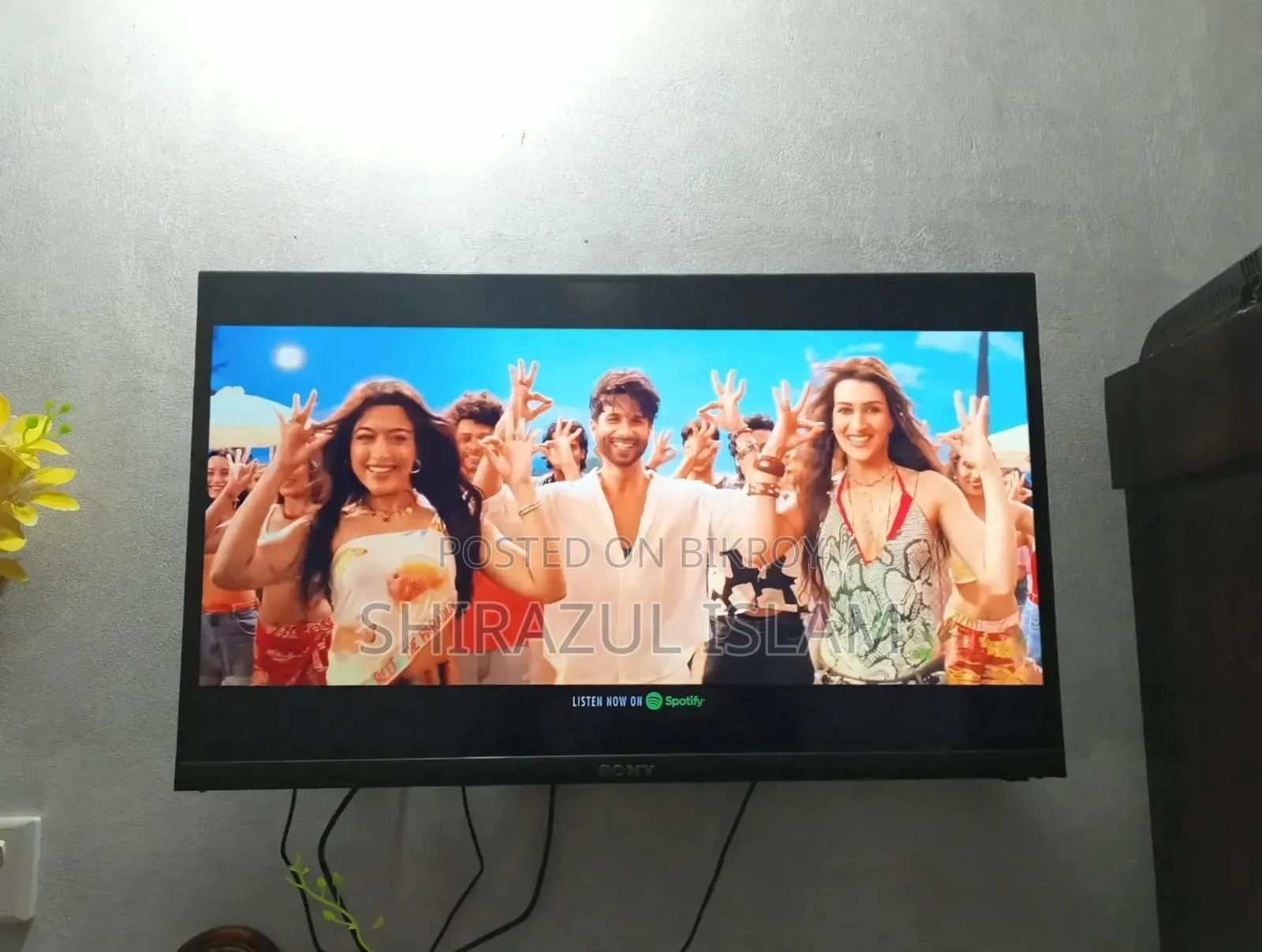 Sony 32" Smart LED TV