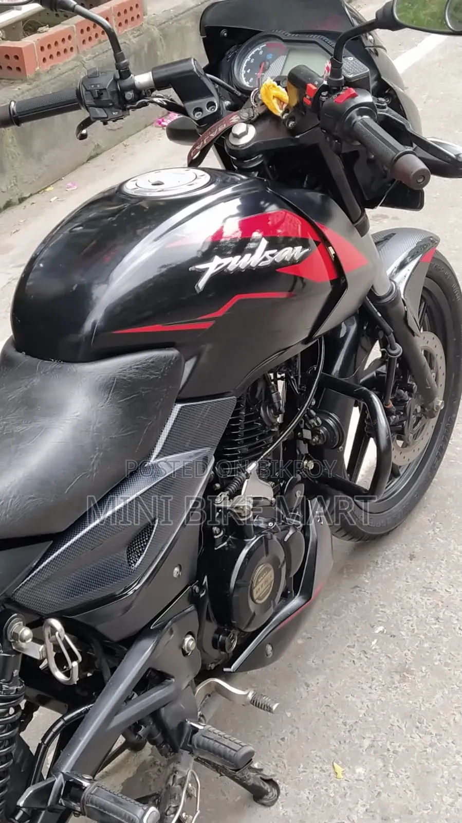 Bajaj Pulsar 150 2021 Black
