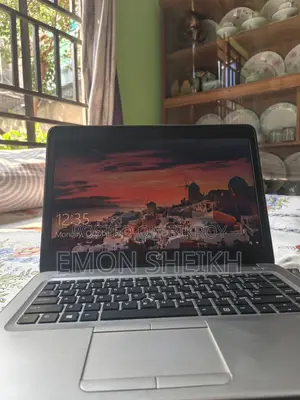 Laptop HP MT43 8GB AMD A8 SSD 256GB