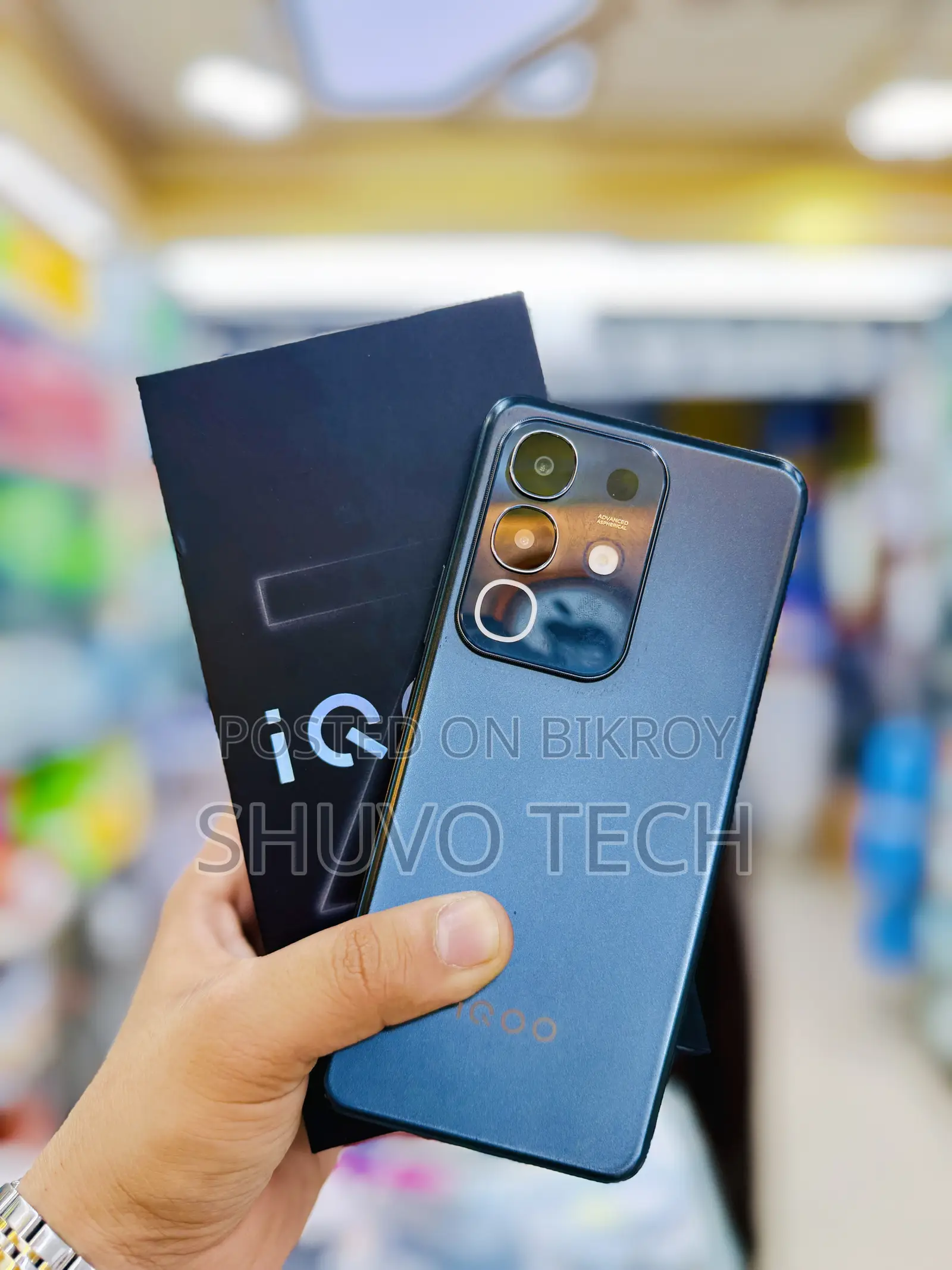 iQOO Z10x 128 GB Blue