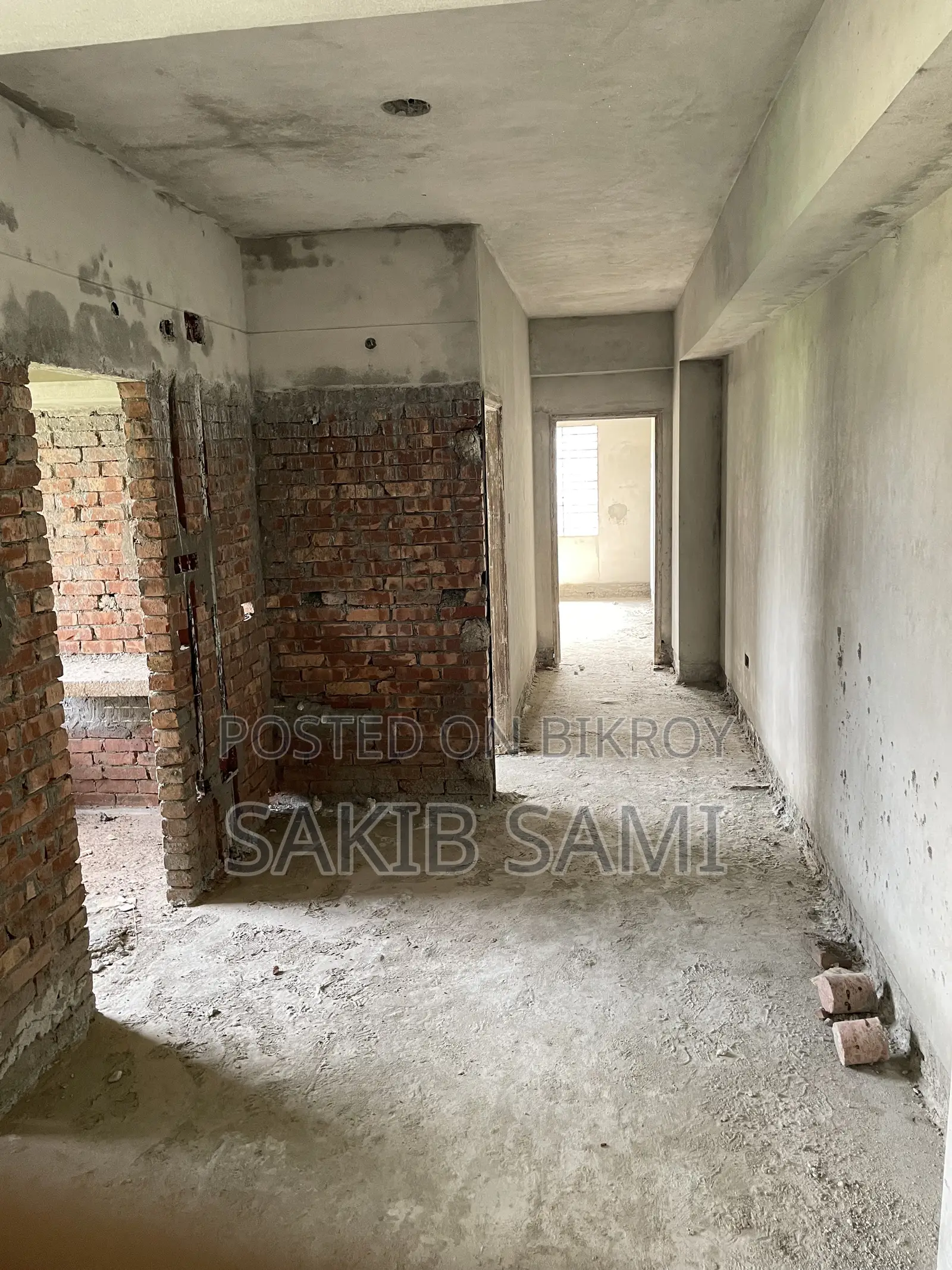Furnished 3-bedroom Apartment in Mirpur for sale