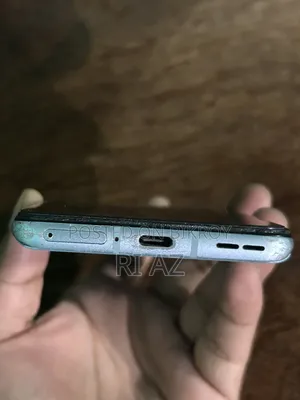 ওয়ানপ্লাস ৯আর ১২৮ জিবি ব্লু