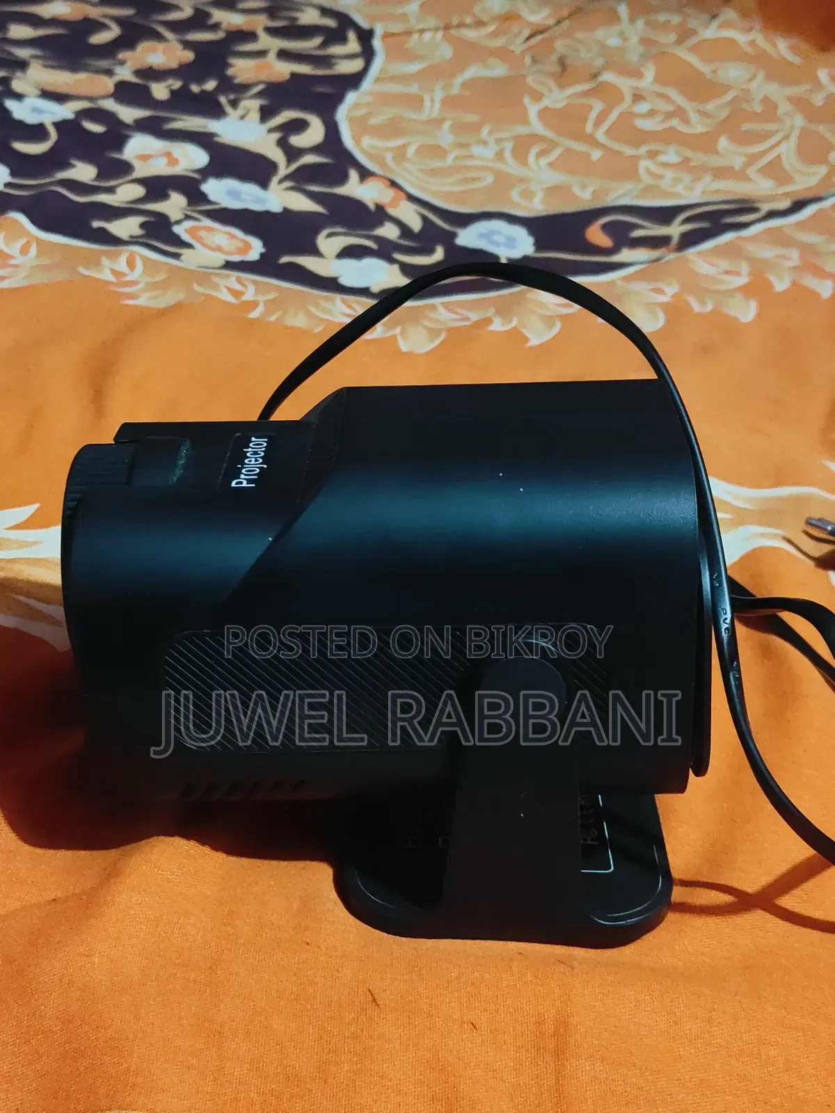 HY 320 MINI Projector