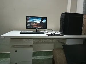 Desktop Computer Asus 4GB Intel Core i3 SSD 256GB