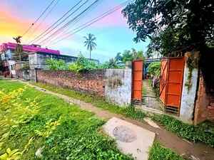 খুলনা সদরে ২ বেডরুমের বাড়ি বিক্রয়