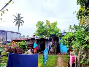 খুলনা সদরে ২ বেডরুমের বাড়ি বিক্রয়