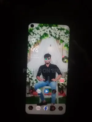 রিয়েলমি ৮ ৫জি ১২৮ জিবি গ্রে