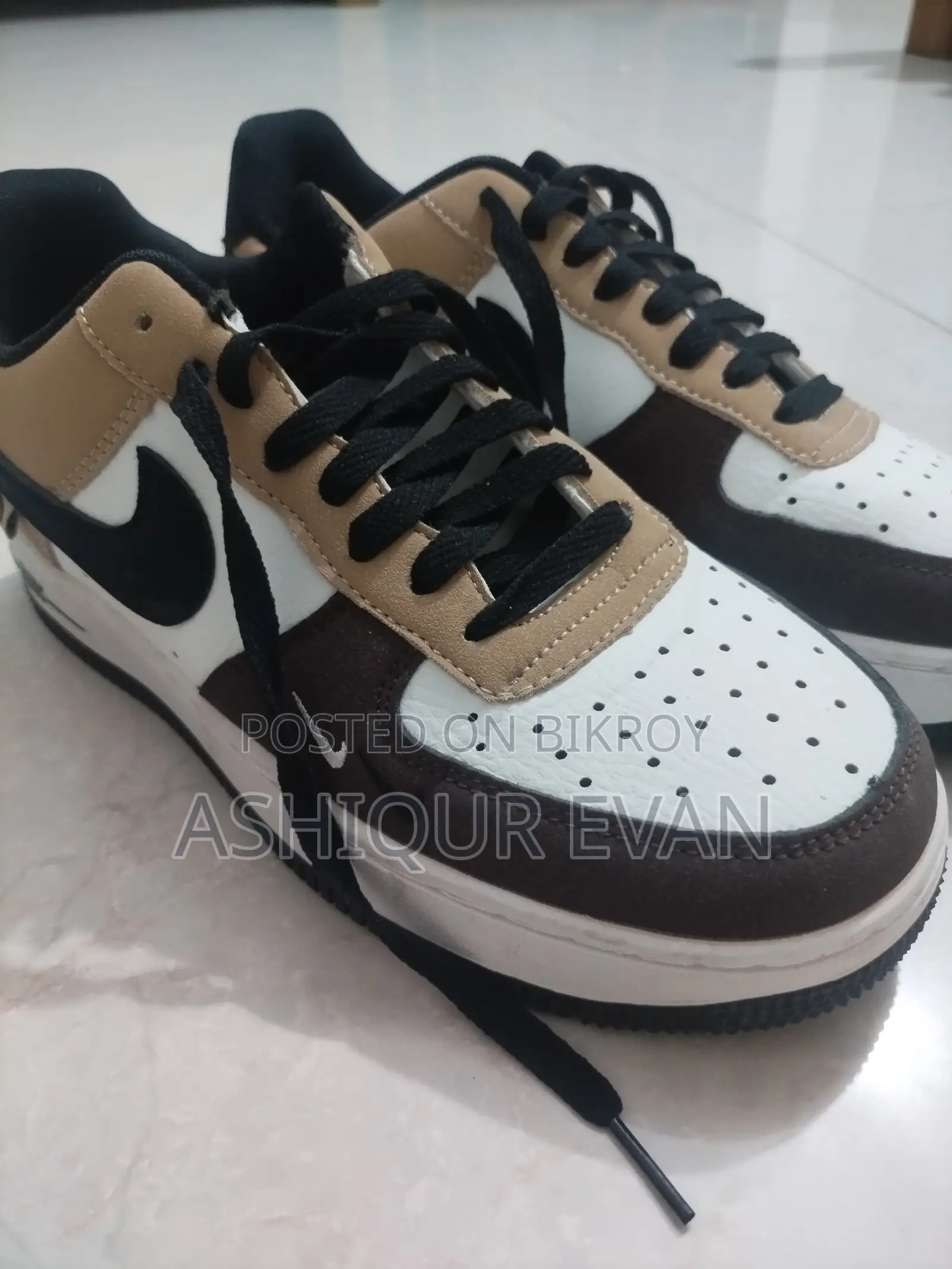 Nike Air Force 1