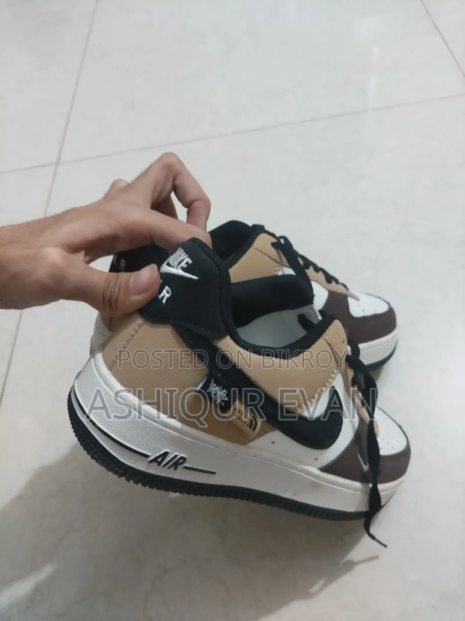 Nike Air Force 1