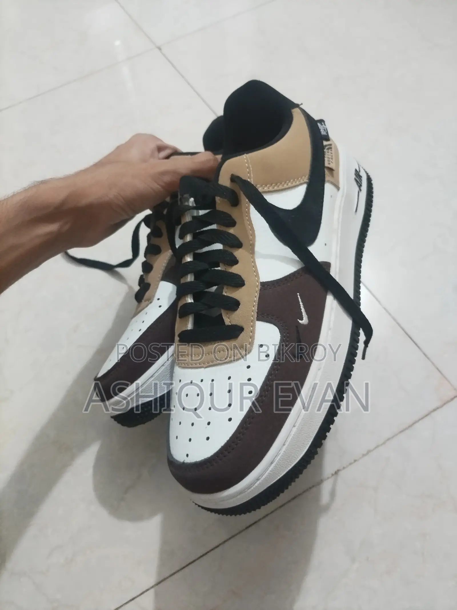 Nike Air Force 1