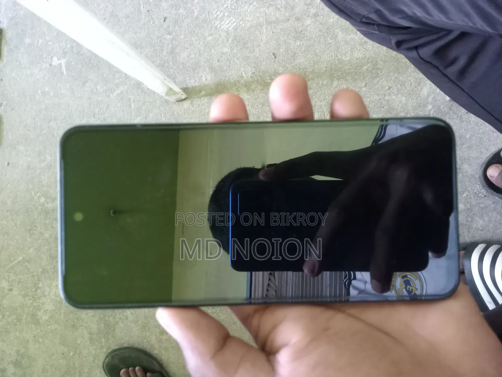 Tecno Spark 40 256 GB Silver