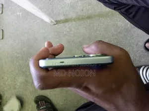 Tecno Spark 40 256 GB Silver