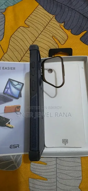 গ্যালাক্সি এস২৬ আল্ট্রা এর জন্য ইএসআর সাইবার টাফ ম্যাগনেটিক স্ট্যাশ স্ট্যান্ড কেস