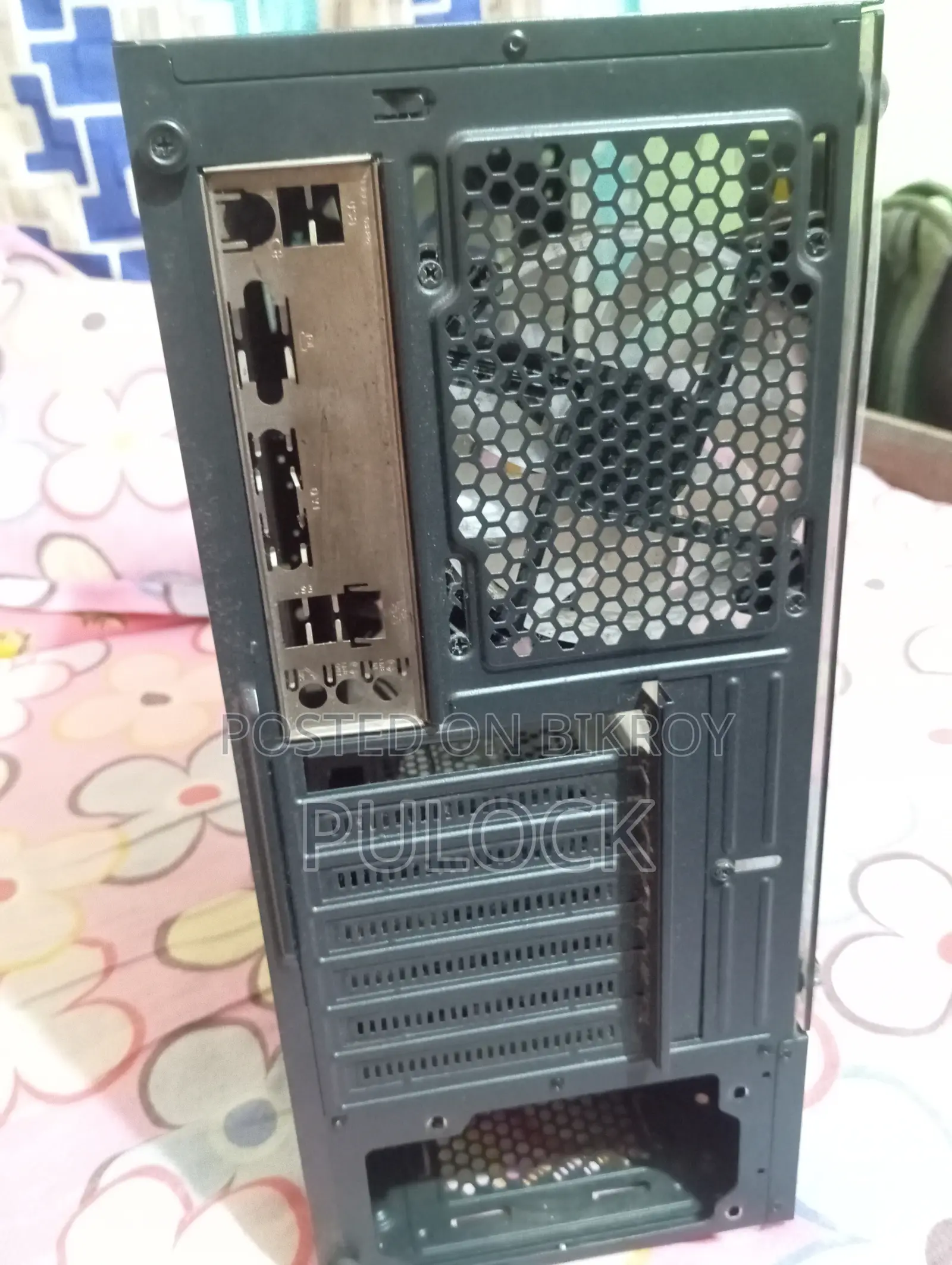 ডেস্কটপ গেমিং ক্যাসিং