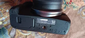 Mirrorless Camera R100