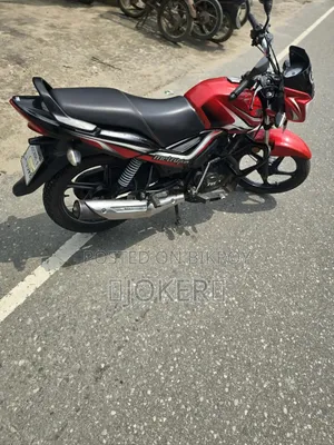 টিভিএস মেট্রো প্লাস ২০২০ রেড