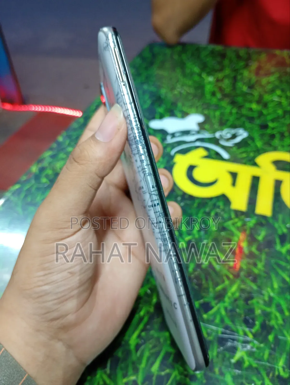 Samsung Galaxy A71 128 GB White